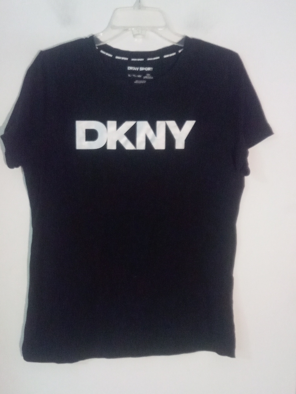 * DKNY Black Tee with White Logo XL Very Good Pre-owned
